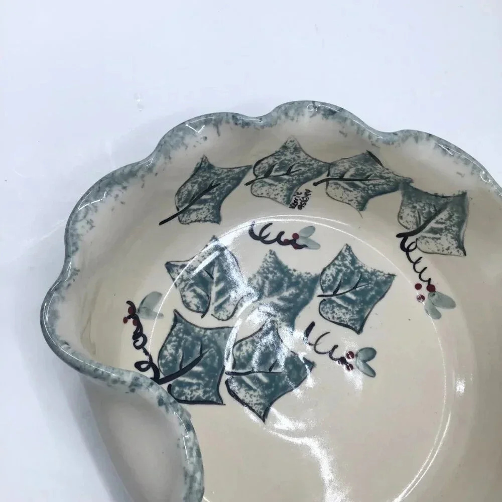Vintage Abstract Studio Ceramic Ivy Holly Serving Bowl Artist Signed Green Red - Picture 10 of 15